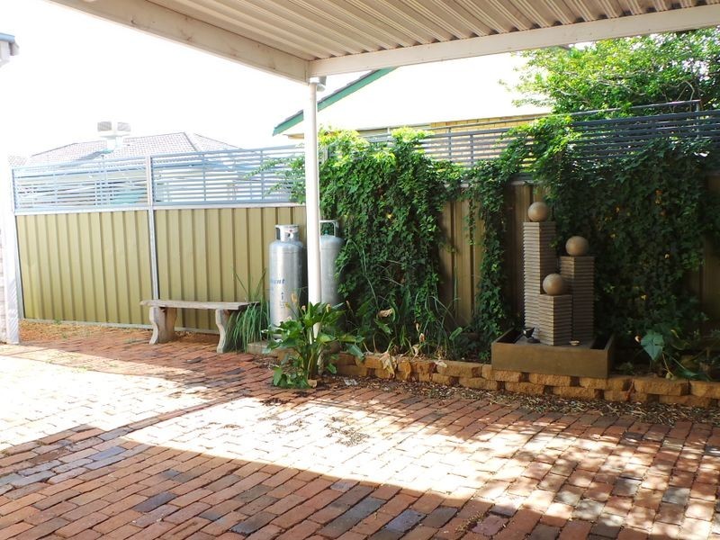 8 Kurrawan Street, Tamworth NSW 2340