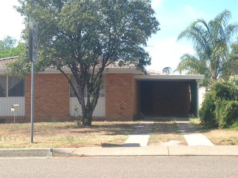 2/4 Burilla Street, Tamworth NSW 2340