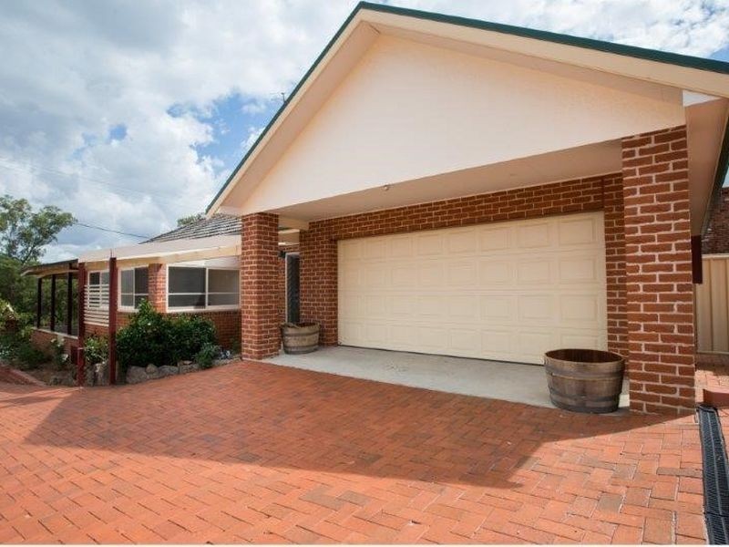 180 Carthage Street, Tamworth NSW 2340