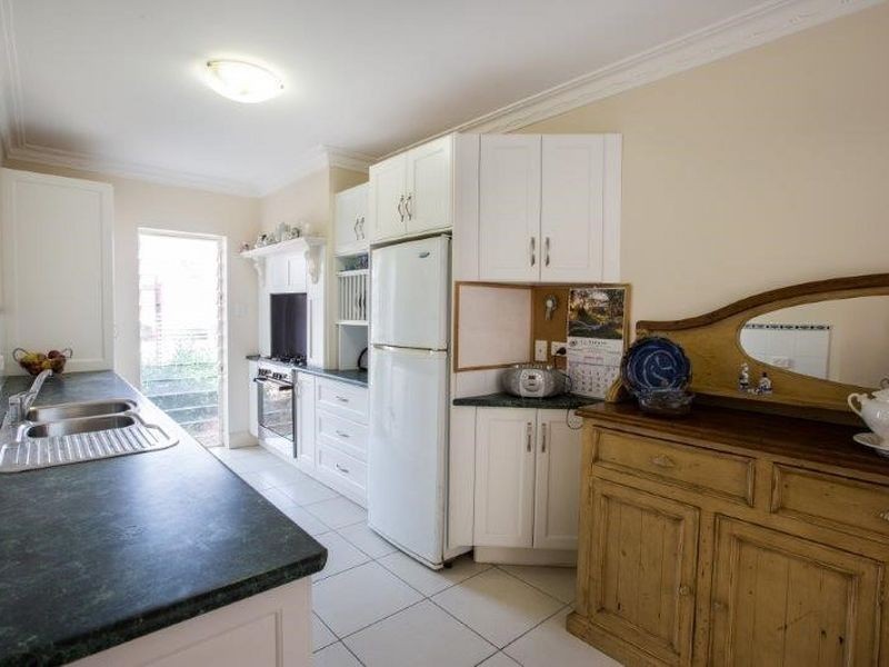 180 Carthage Street, Tamworth NSW 2340