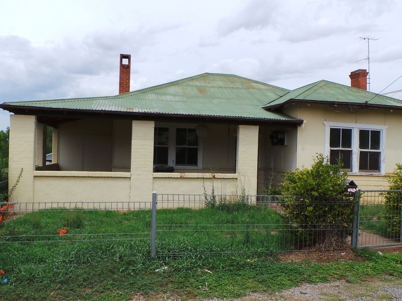 49 Byrnes Avenue, Tamworth NSW 2340