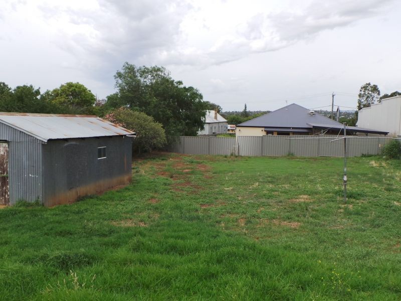 49 Byrnes Avenue, Tamworth NSW 2340