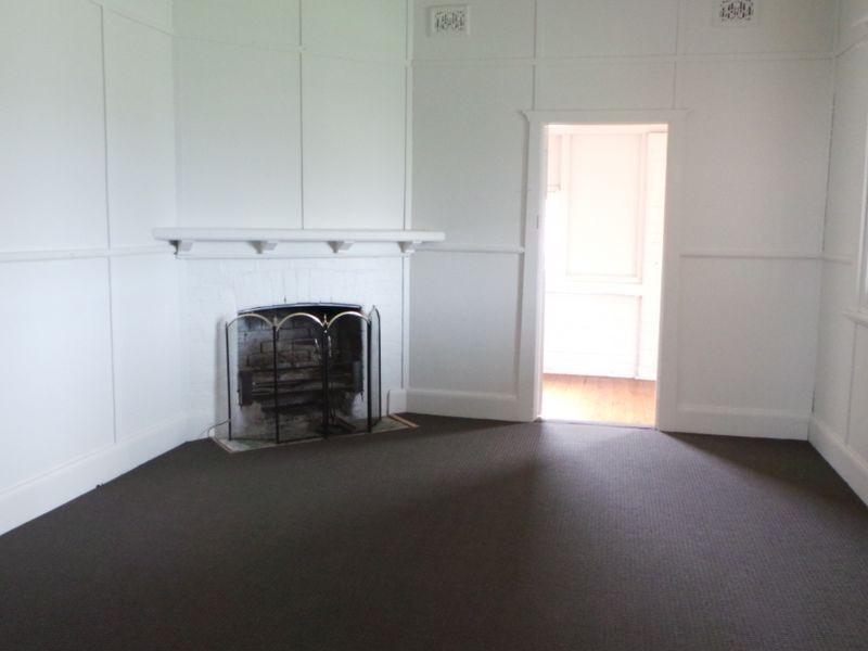 49 Byrnes Avenue, Tamworth NSW 2340