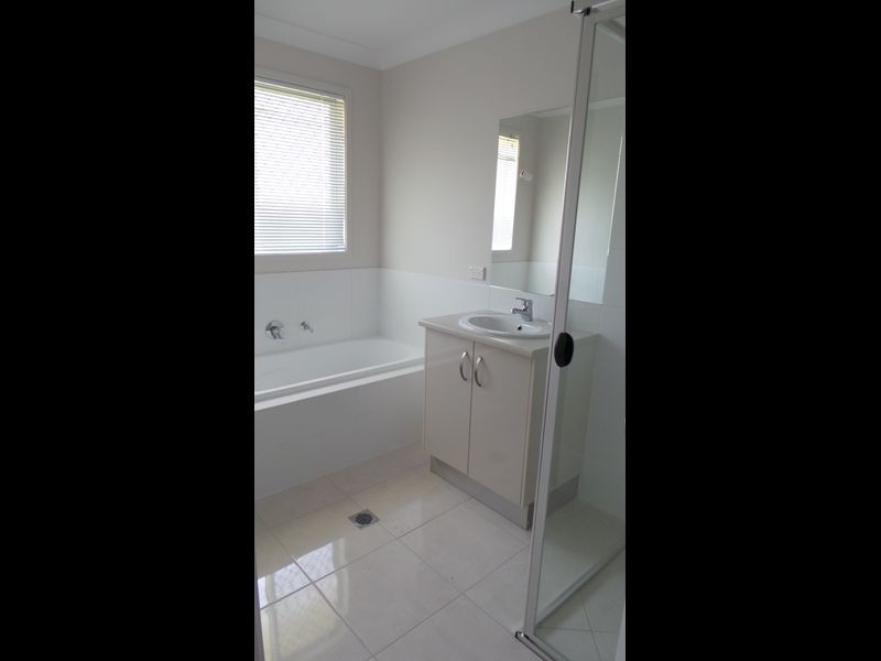 3 Mckinlay Place, Tamworth NSW 2340