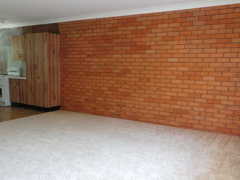 2/22 Harrier Parade, Tamworth NSW 2340