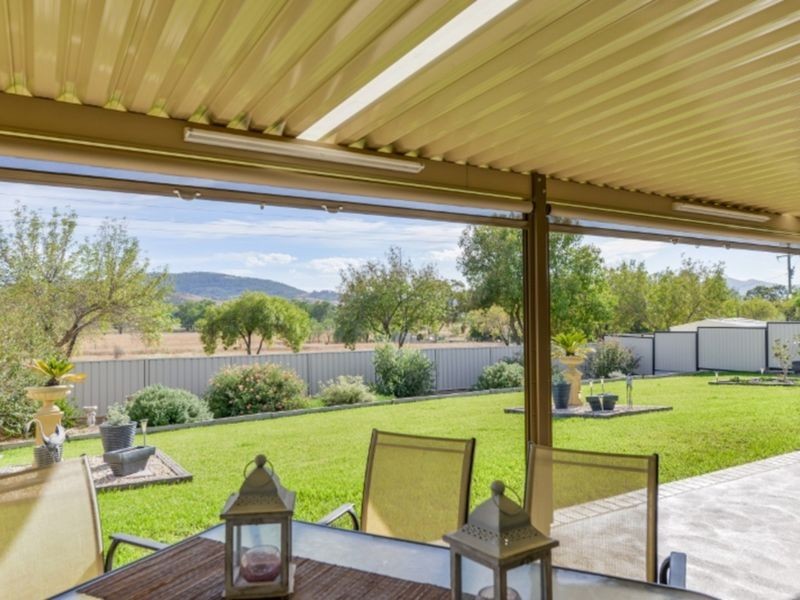 11 Rosella Avenue, Tamworth NSW 2340