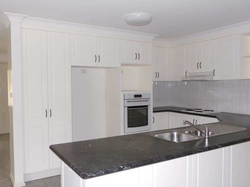 13 Wahroonga Drive, Tamworth NSW 2340