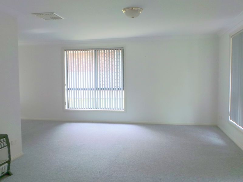 13 Wahroonga Drive, Tamworth NSW 2340