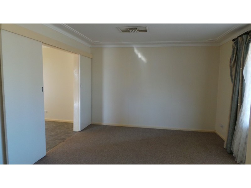 110 Robert Street, Tamworth NSW 2340