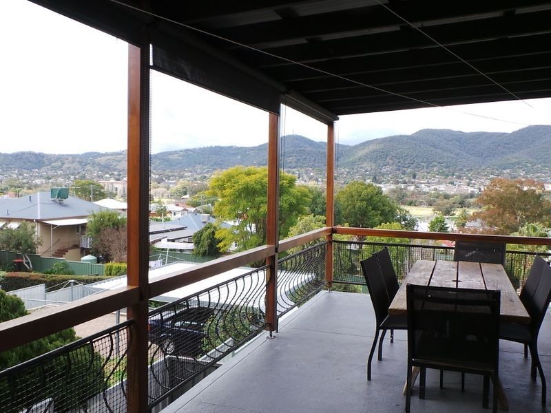 122 Crown Street, Tamworth NSW 2340