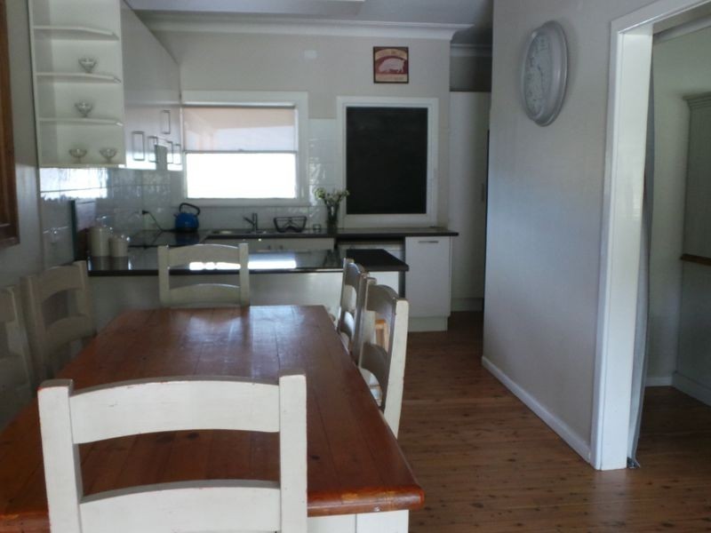 122 Crown Street, Tamworth NSW 2340