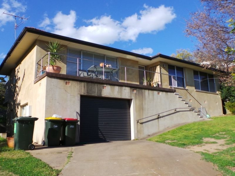 4 Burnside Avenue, Tamworth NSW 2340