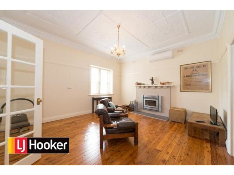 30 Raglan Street, Tamworth NSW 2340