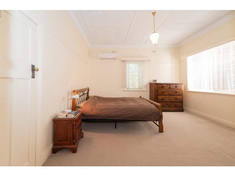 30 Raglan Street, Tamworth NSW 2340