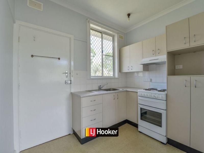 Unit/12A Thompson Crescent, Tamworth NSW 2340