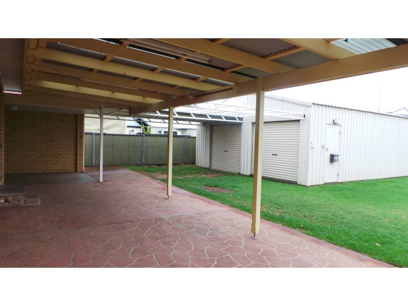 15 Kurrawan Street, Tamworth NSW 2340