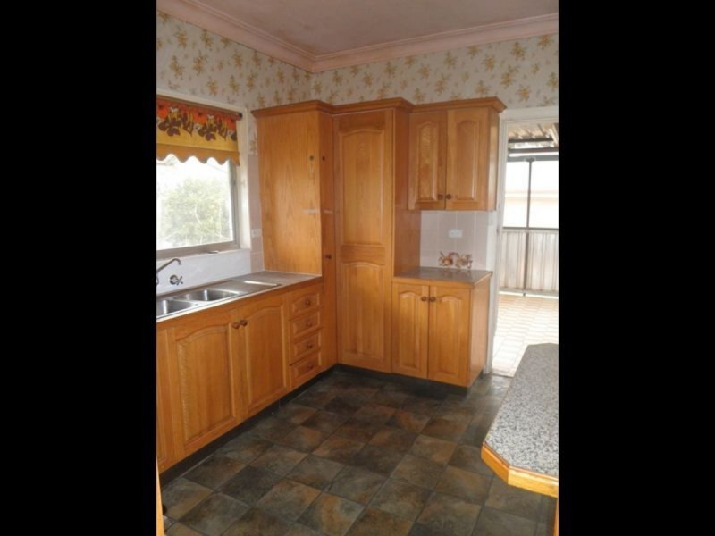 20 Dean Street, Tamworth NSW 2340