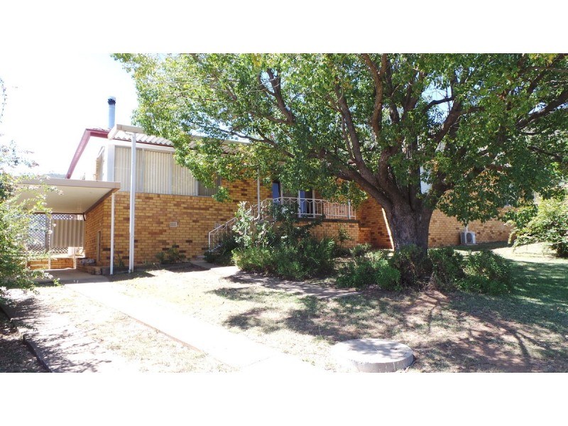 12 Ashburton Street, Tamworth NSW 2340