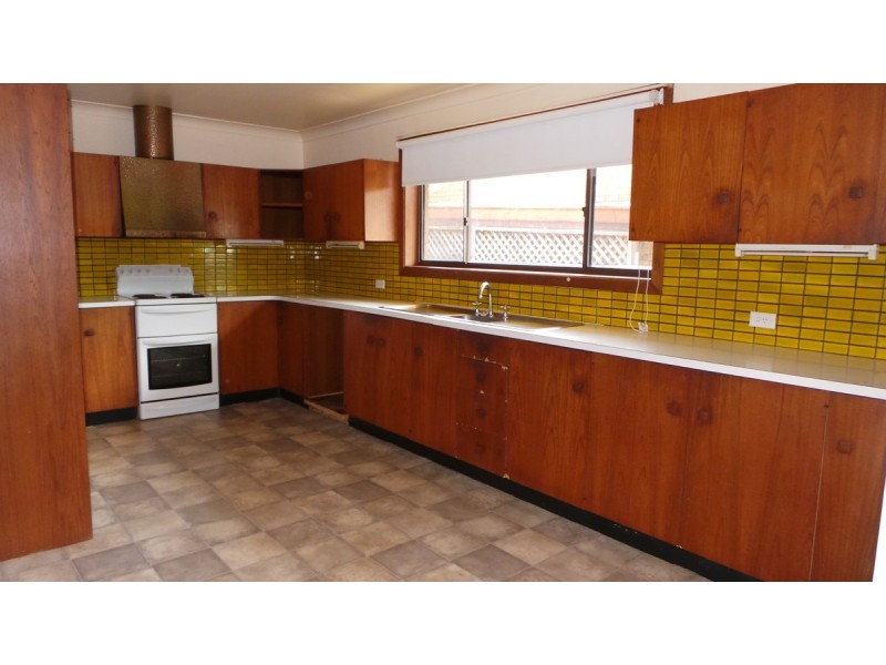 19 Myrl Street, Tamworth NSW 2340