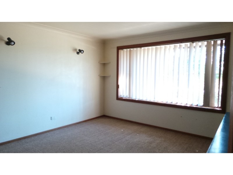 19 Myrl Street, Tamworth NSW 2340