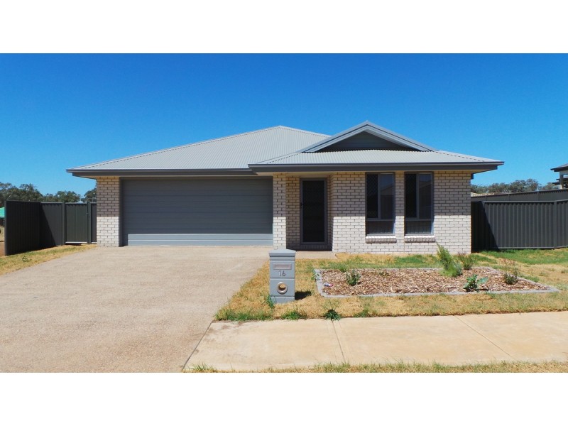 16 Kingham Street, Tamworth NSW 2340