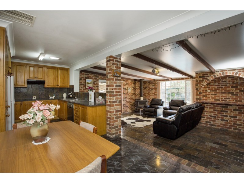 3 Waree Drive, Tamworth NSW 2340