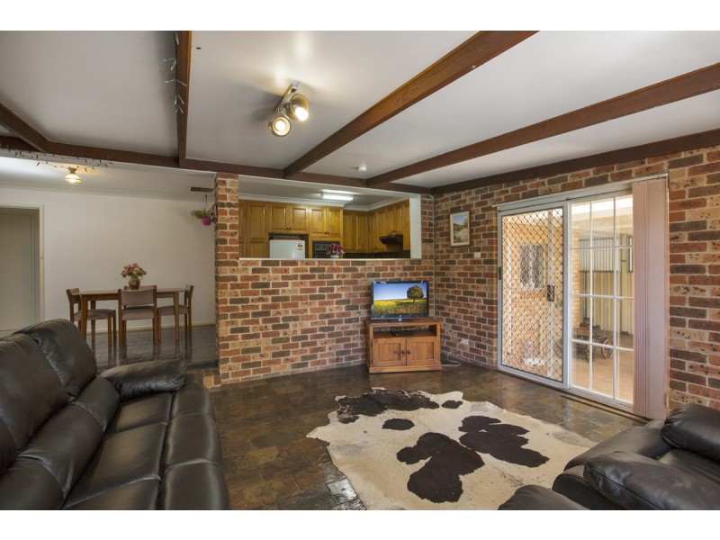 3 Waree Drive, Tamworth NSW 2340