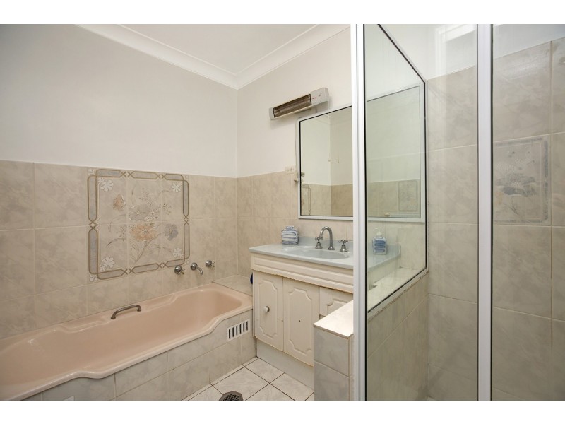3 Waree Drive, Tamworth NSW 2340