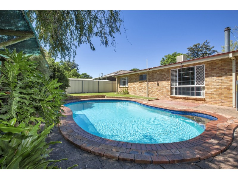 3 Waree Drive, Tamworth NSW 2340