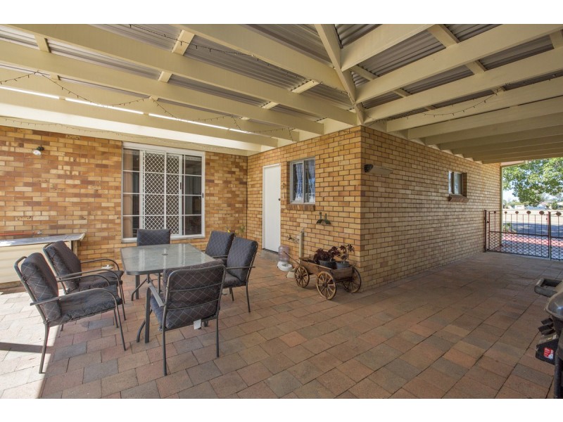 3 Waree Drive, Tamworth NSW 2340