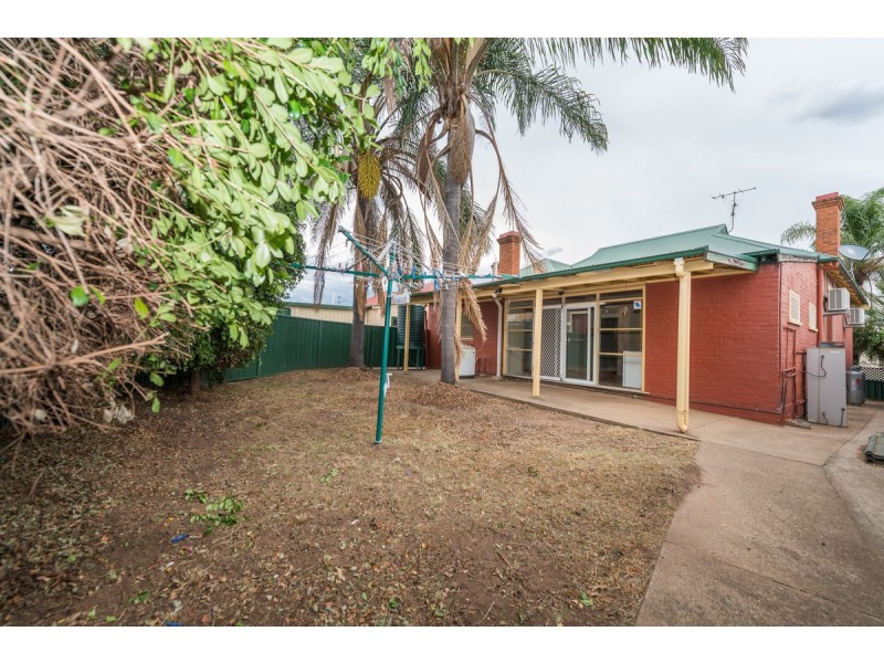 4 Byrnes Avenue, Tamworth NSW 2340