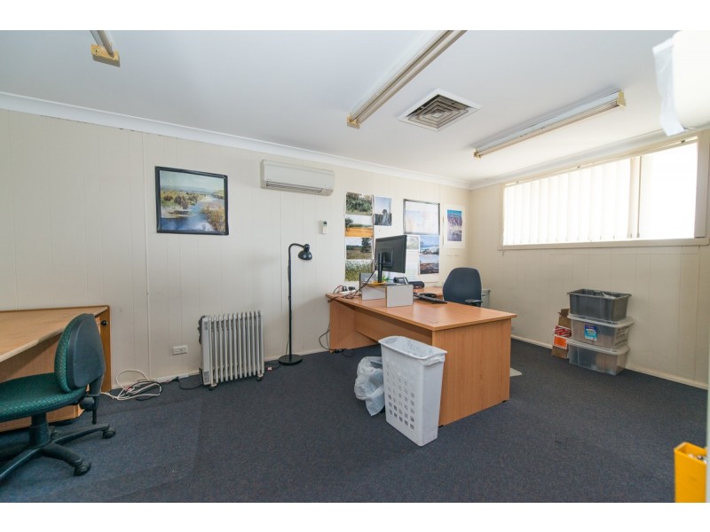 14-18 Avro Street, Tamworth NSW 2340