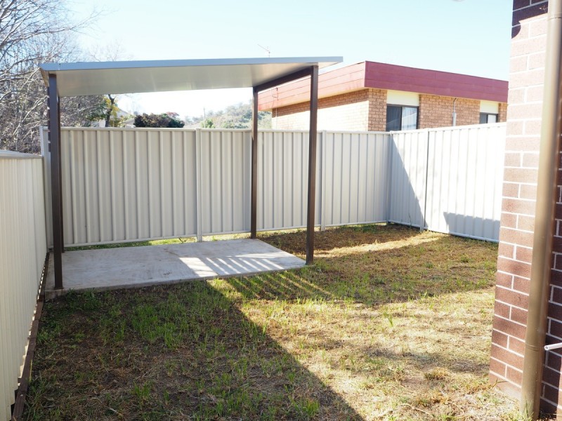 4/4 Cohen Street, Tamworth NSW 2340