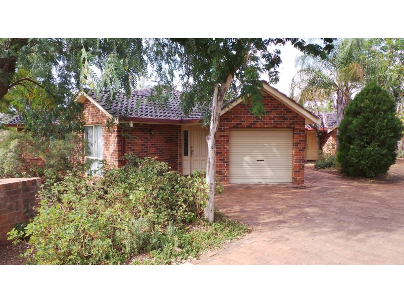 1/2a Darrell Road, Tamworth NSW 2340