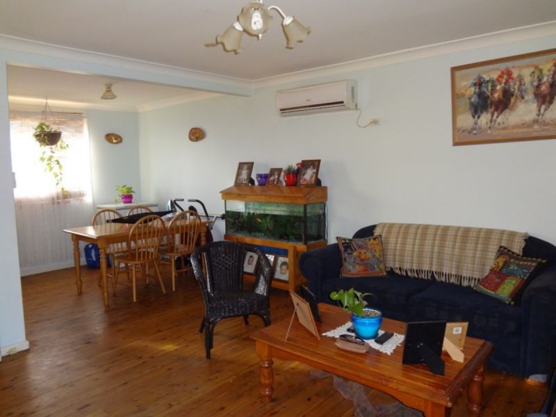 50 Kirkham Crescent, Tamworth NSW 2340