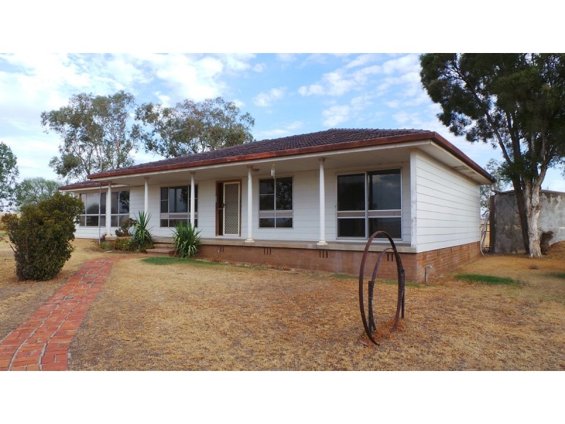 103 Bective Lane, Tamworth NSW 2340