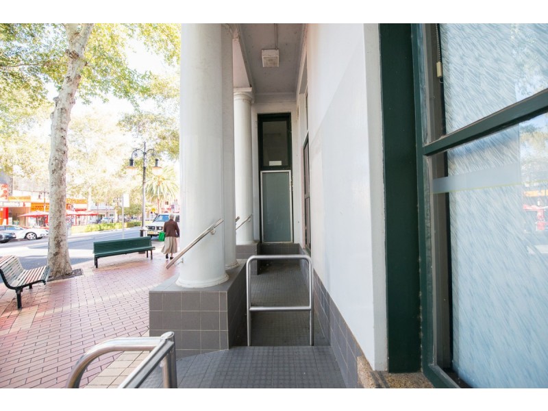 404-408 Peel Street, Tamworth NSW 2340