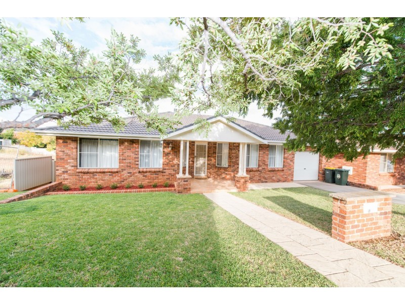 5 Oliver Street, Tamworth NSW 2340