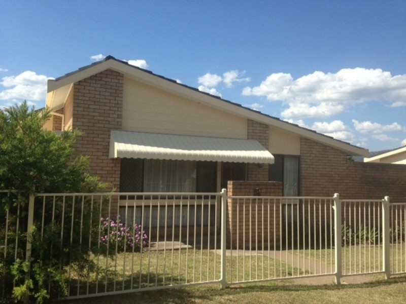 1/14 Edgeroy Street, Tamworth NSW 2340