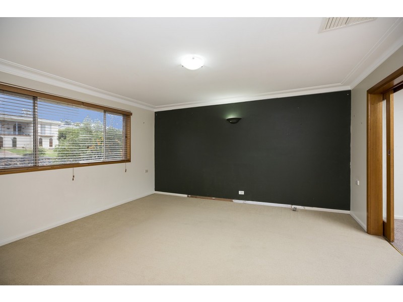 13 Grant Street, Tamworth NSW 2340