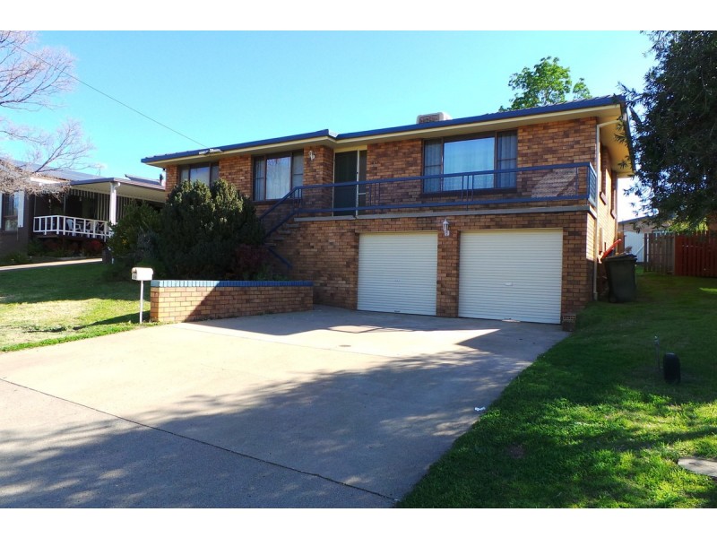 86 Edward Street, Tamworth NSW 2340
