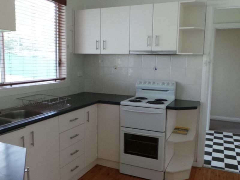 16 Sapphire Crescent, Tamworth NSW 2340