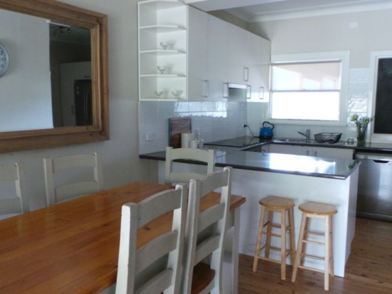 122 Crown Street, Tamworth NSW 2340