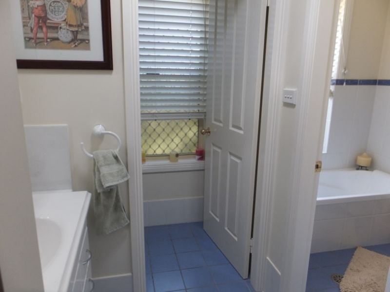 1 Bandalong Street, Tamworth NSW 2340