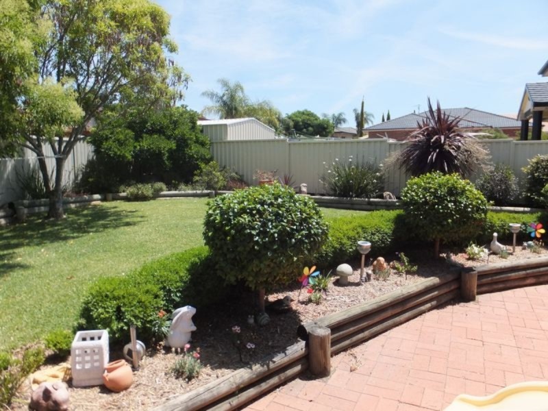 1 Bandalong Street, Tamworth NSW 2340
