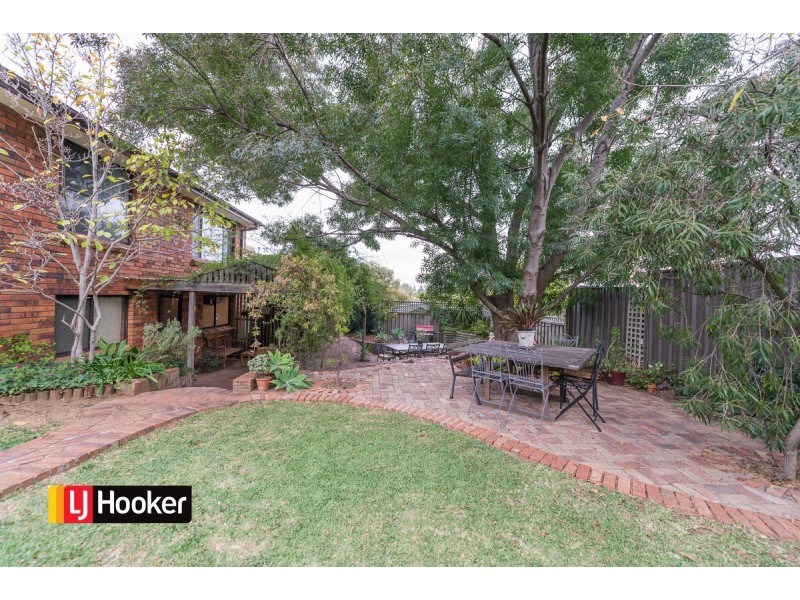 6 Wattle Close, Tamworth NSW 2340