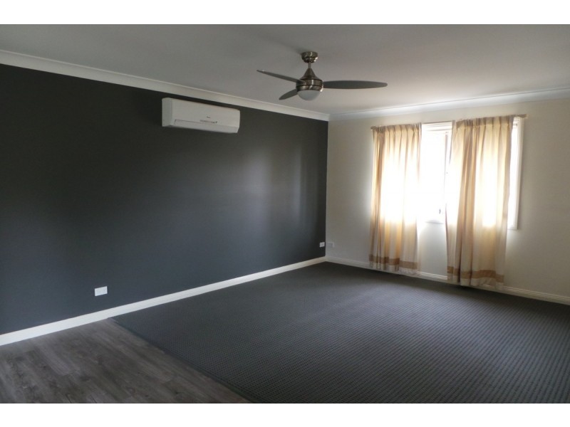 12 The Retreat, Tamworth NSW 2340