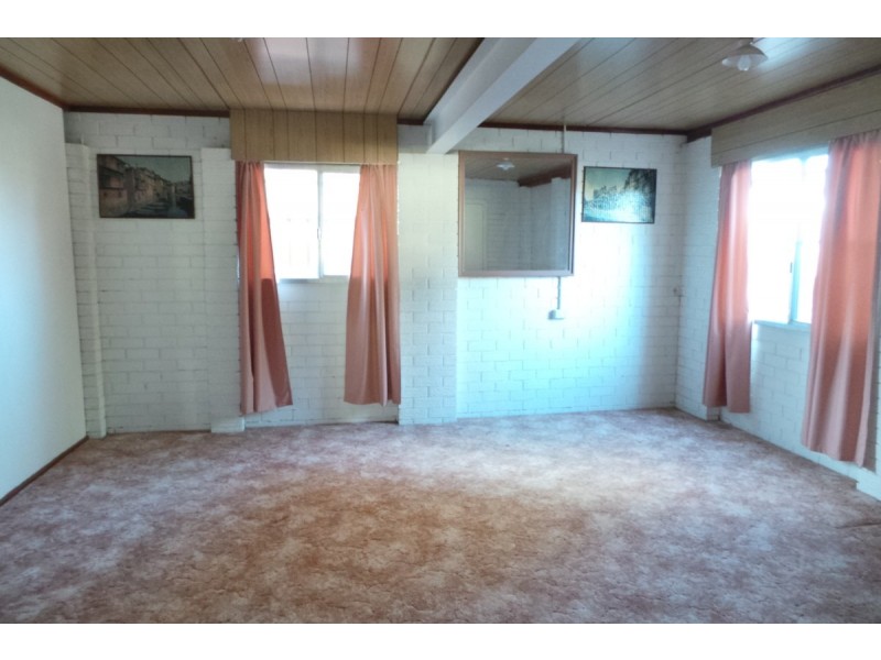 32 McRae Street, Tamworth NSW 2340