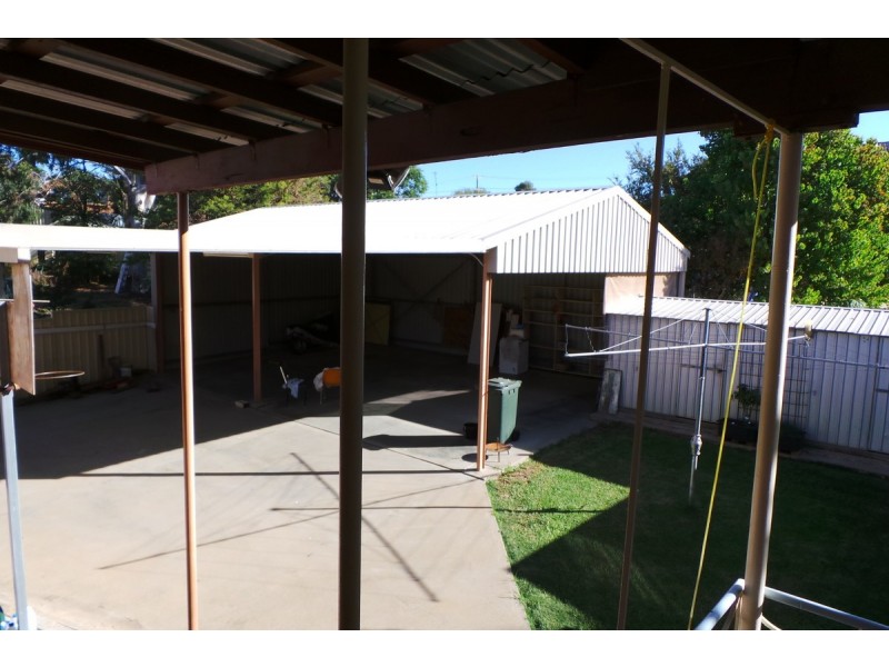 32 McRae Street, Tamworth NSW 2340