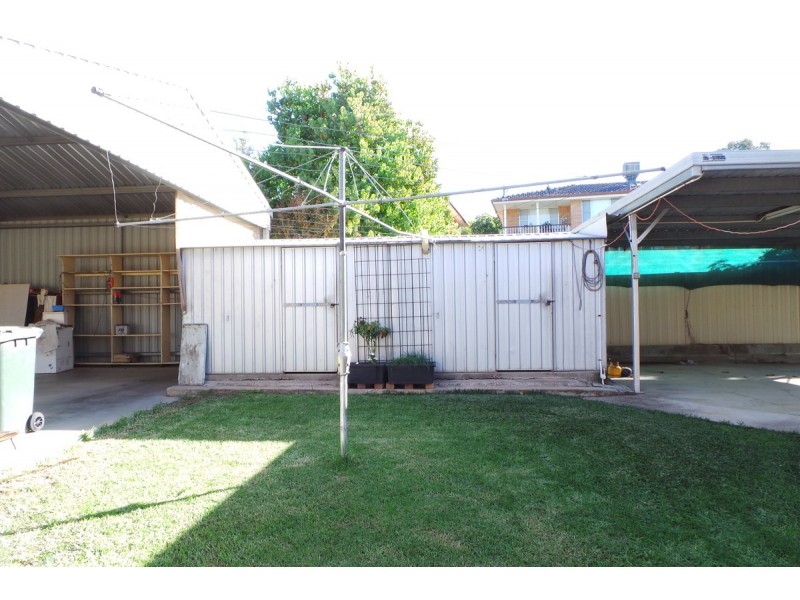 32 McRae Street, Tamworth NSW 2340